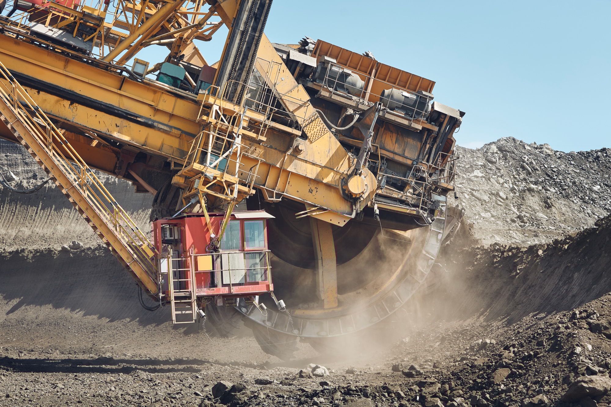 Coal mining in surface mine